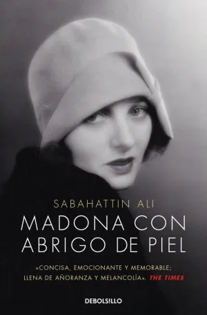 MADONA CON ABRIGO DE PIEL